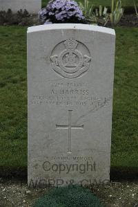 Philosophe British Cemetery Mazingarbe - Harriss, A