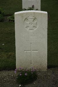 Philosophe British Cemetery Mazingarbe - Haseldine, T