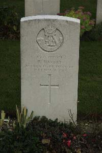 Philosophe British Cemetery Mazingarbe - Havery, H