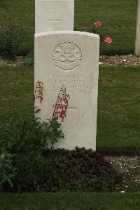 Philosophe British Cemetery Mazingarbe - Haywood, George Joseph