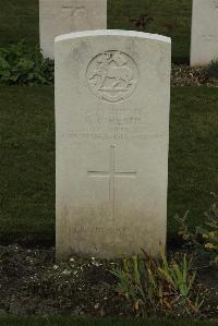 Philosophe British Cemetery Mazingarbe - Heath, William Benjamin