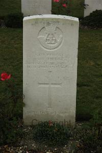 Philosophe British Cemetery Mazingarbe - Hedley, William Walter