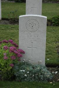 Philosophe British Cemetery Mazingarbe - Heggie, William