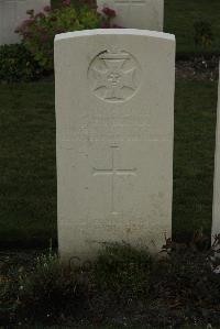 Philosophe British Cemetery Mazingarbe - Hinder, G