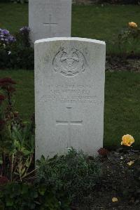Philosophe British Cemetery Mazingarbe - Howard, A G