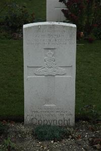 Philosophe British Cemetery Mazingarbe - Hudspith, G