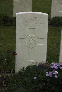 Philosophe British Cemetery Mazingarbe - Hunt, Alfred Thomas