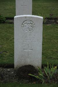 Philosophe British Cemetery Mazingarbe - Jackson, W