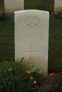 Philosophe British Cemetery Mazingarbe - Johnson, G H