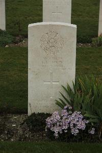 Philosophe British Cemetery Mazingarbe - Joslin, Thomas John