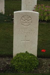 Philosophe British Cemetery Mazingarbe - Kelly, J