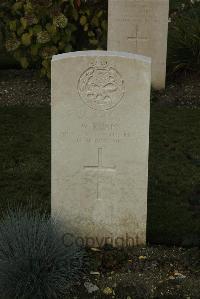 Philosophe British Cemetery Mazingarbe - Knapp, W
