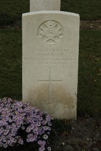 Philosophe British Cemetery Mazingarbe - Knight, W