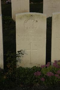 Philosophe British Cemetery Mazingarbe - Lewthwaite, W
