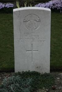 Philosophe British Cemetery Mazingarbe - Lynch, W