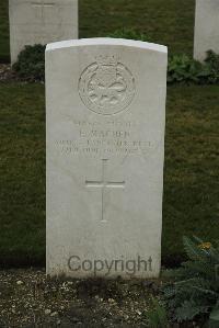 Philosophe British Cemetery Mazingarbe - MacHen, Ernest