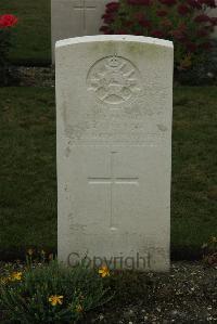 Philosophe British Cemetery Mazingarbe - Mason, George Thomas