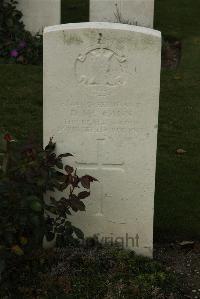 Philosophe British Cemetery Mazingarbe - McCann, D