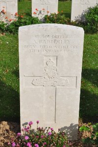 Honnechy British Cemetery - Badderley, A