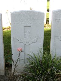 Houchin British Cemetery - Archer, John James