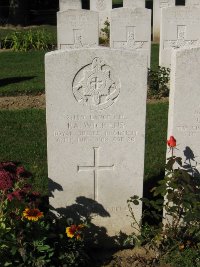 Houchin British Cemetery - Wickens, Percy Alfred