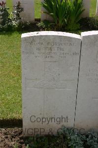 Lillers Communal Cemetery - Beattie, Henry