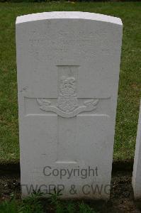 Lillers Communal Cemetery - Butterworth, Samuel