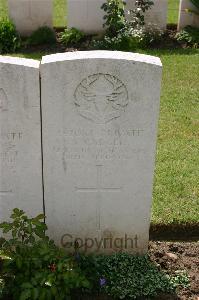 Lillers Communal Cemetery - Cadger, A