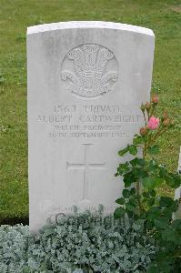 Lillers Communal Cemetery - Cartwright, Albert