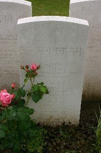 Lillers Communal Cemetery - Chua, 