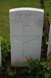 Lillers Communal Cemetery - Clarke, G H