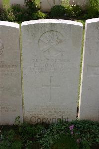 Lillers Communal Cemetery - Dagless, Ernest Edward