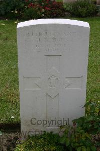 Lillers Communal Cemetery - Dods, John Ballantyne