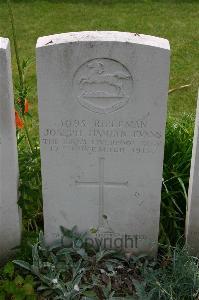 Lillers Communal Cemetery - Evans, Joseph Hamlyn