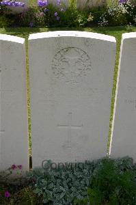 Lillers Communal Cemetery - Forrest, Robert