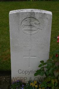 Lillers Communal Cemetery - Grennan, John