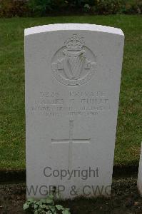 Lillers Communal Cemetery - Guille, James G.