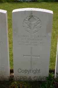 Lillers Communal Cemetery - Habgood, Walter Taylor