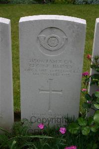 Lillers Communal Cemetery - Harvey, George