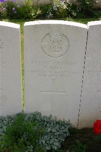 Lillers Communal Cemetery - Hill, Ernest
