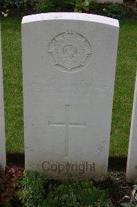 Lillers Communal Cemetery - Hoare, Charles Thomas