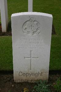 Lillers Communal Cemetery - Hughes, Frederick Philip
