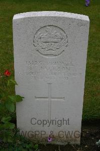 Lillers Communal Cemetery - Jackson, F