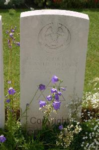 Lillers Communal Cemetery - Jacobs, David