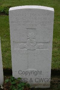 Lillers Communal Cemetery - Kavanagh, George