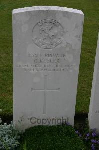 Lillers Communal Cemetery - Keeler, C