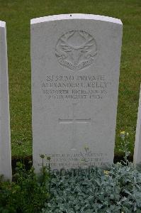 Lillers Communal Cemetery - Kelly, Alexander Campbell