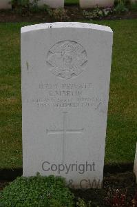 Lillers Communal Cemetery - Martin, Robert