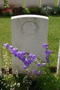 Lillers Communal Cemetery - McCrum, John Edward