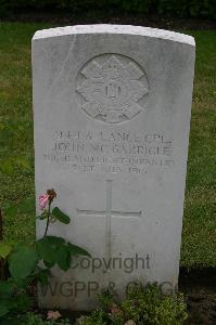 Lillers Communal Cemetery - McGarrigle, John